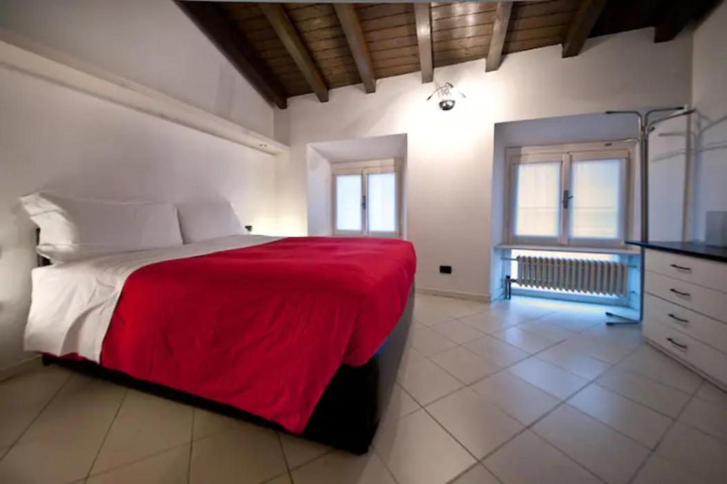Cute And Cozy Centro Citta' Apartment Bergamo Exterior photo